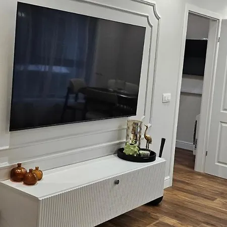 Anabel Apartment